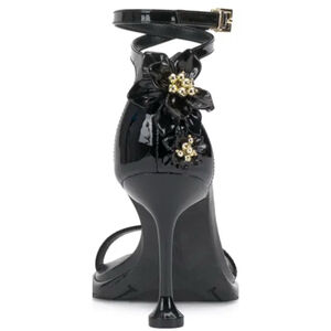 Vince Camuto Tanvie Black Patent Floral Heel Sandals Women’s Size 8 NWOB